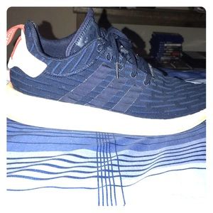 NMD R2 NAVY BLUE WITH RED ACCENTS